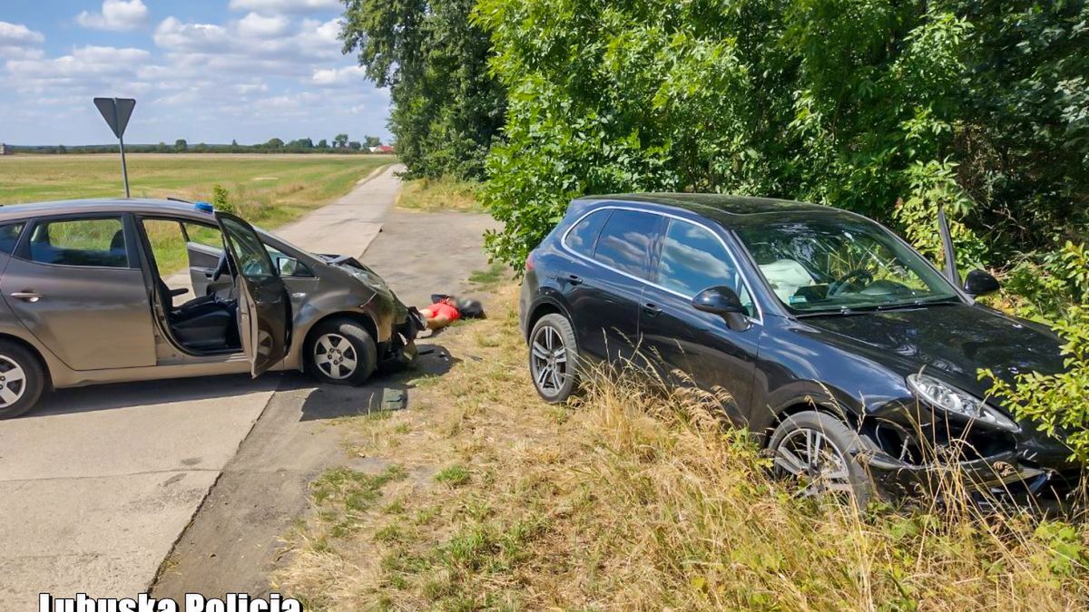 Próba zatrzymania skończyła się kolizją