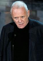 Anthony Hopkins jako Alfred Hitchcock