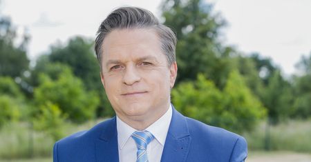 "Gość Radia Zet" z Rymanowskim ze spadkiem słuchalności. Zetka przegrywa z konkurencją