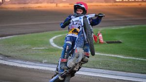 Darcy Ward pomaga rozwijać żużel w nowym miejscu. Perfekcyjny występ jednego z liderów Unii Leszno