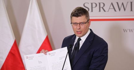 Polak w śpiączce w Anglii. Ważna decyzja wiceministra Marcina Warchoła
