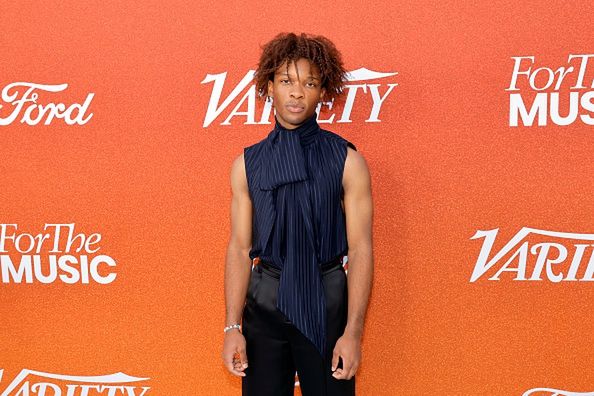 Zatrzymanie D4vd ws. śmierci 14-latki. Adwokaci piosenkarza wydali oświadczenie