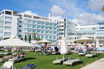 Wakacyjna tragedia w Pafos. 2-latek nie przeżył. Ujawnili okoliczności