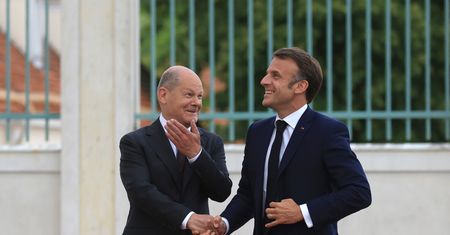 Emmanuel Macron i Olaf Scholz rozwścieczyli przywódców UE
