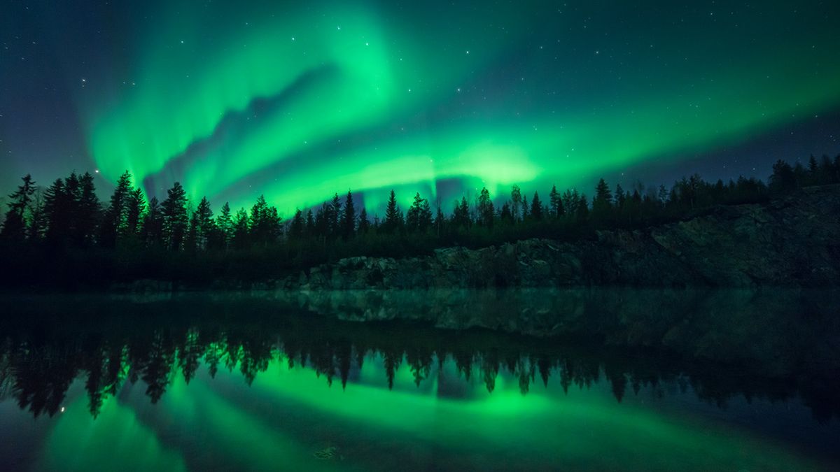 Północne światła mroźnej Finlandii - zobacz jak płyną rzeki światła 1