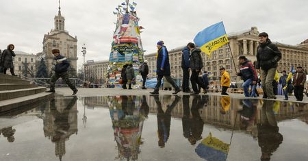 Protesty na Ukrainie. Antyrządowi demonstranci łączą siły
