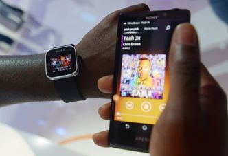 Zegarki jak smartfony, supercienkie ekrany i instalacje w 3D. Ruszyły targi IFA 2012