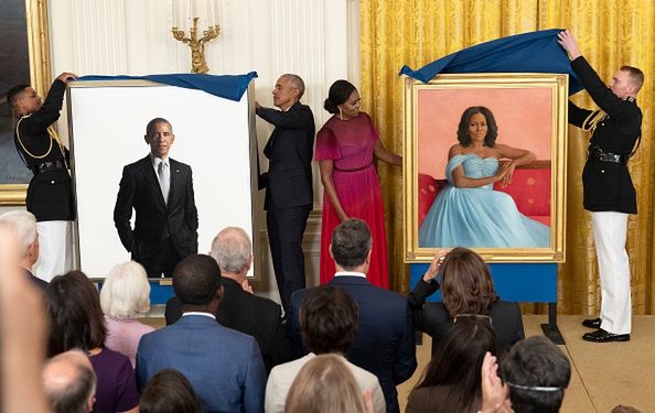 Obamowie odsłonili swoje portrety w Białym Domu