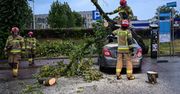"Wyprowadźcie pojazdy". Policja ostrzega przed silnymi burzami