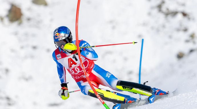 Narciarstwo alpejskie: Zawody Pucharu Świata w Alta Badia - 1. przejazd slalomu mężczyzn