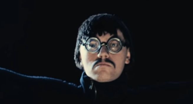 Cyber Marian jako polski Steve Jobs w kampanii OleOle.pl (wideo)