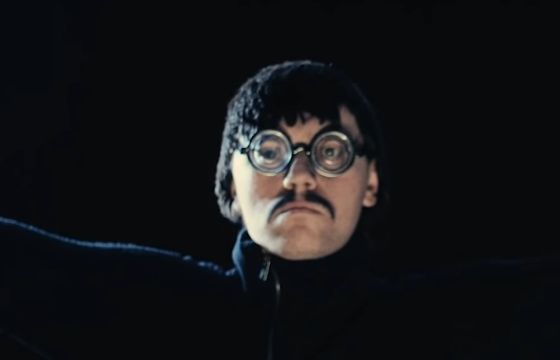 Cyber Marian jako polski Steve Jobs w kampanii OleOle.pl (wideo)