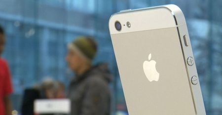 Gdzie najtaniej kupisz iPhone'a? Zaskakujące wyniki