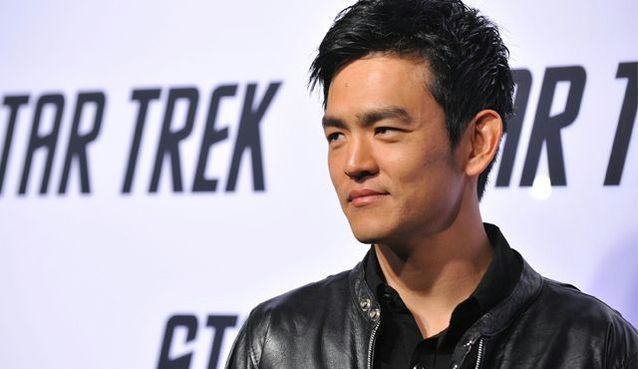 "Go On": John Cho szefem Matthew Perry'ego