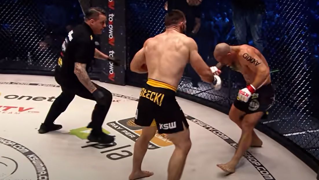 Facebook / Szymon Kołecki znokautował Damiana Janikowskiego na KSW 52