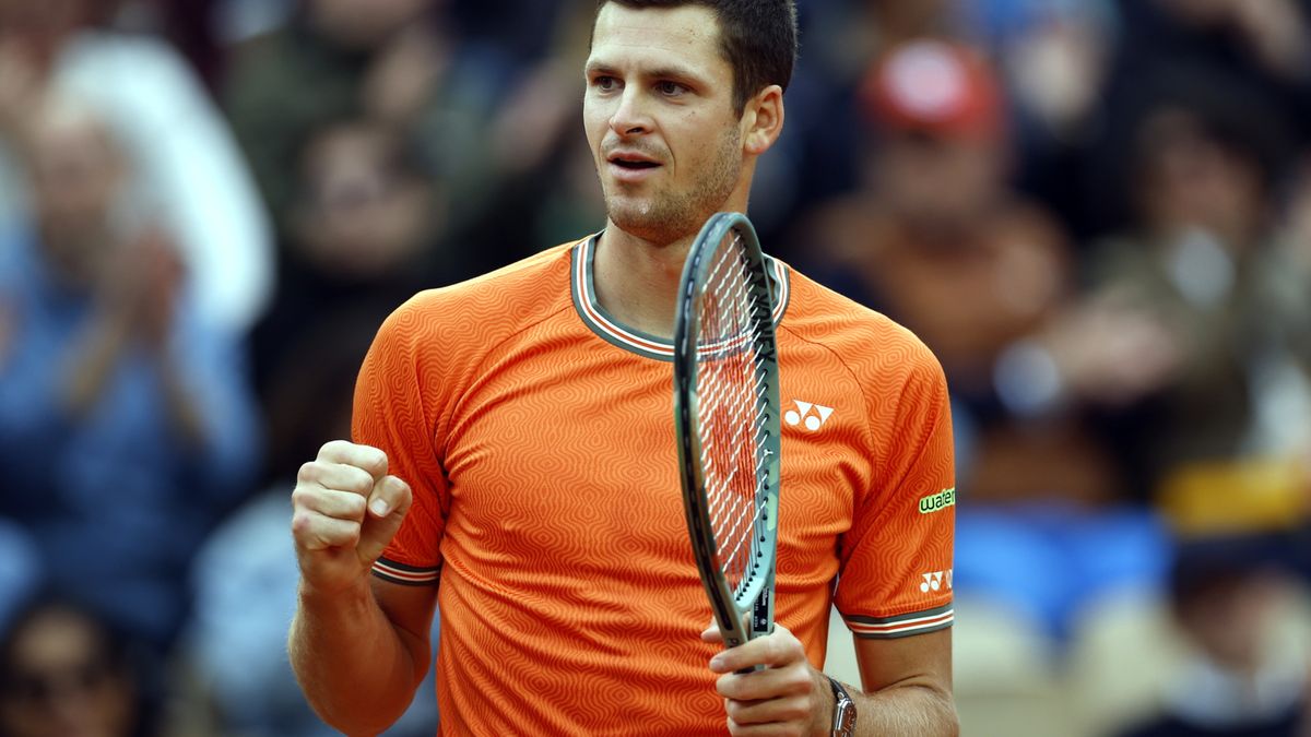 PAP/EPA / Yoan Valat / Na zdjęciu: Hubert Hurkacz