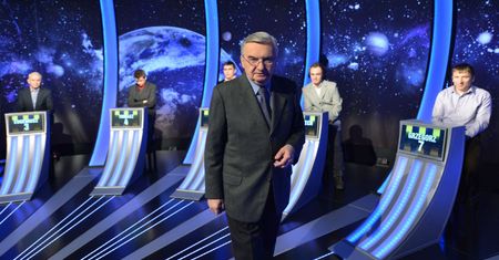 "Jeden z dziesięciu". Jest odpowiedź na zarzuty TVP. Wojna o teleturniej trwa