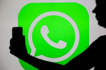 Luka w WhatsAppie na Androidzie: podgląd galerii bez PIN-u