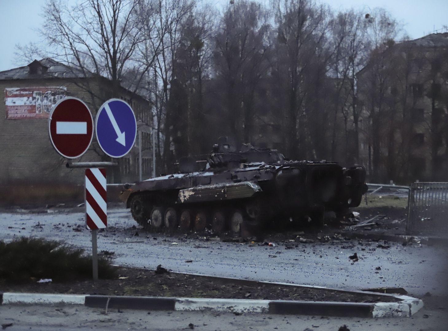 Rosyjska armia zbombardowała szkołę. Wstrząsające zdjęcia z Żytomierza