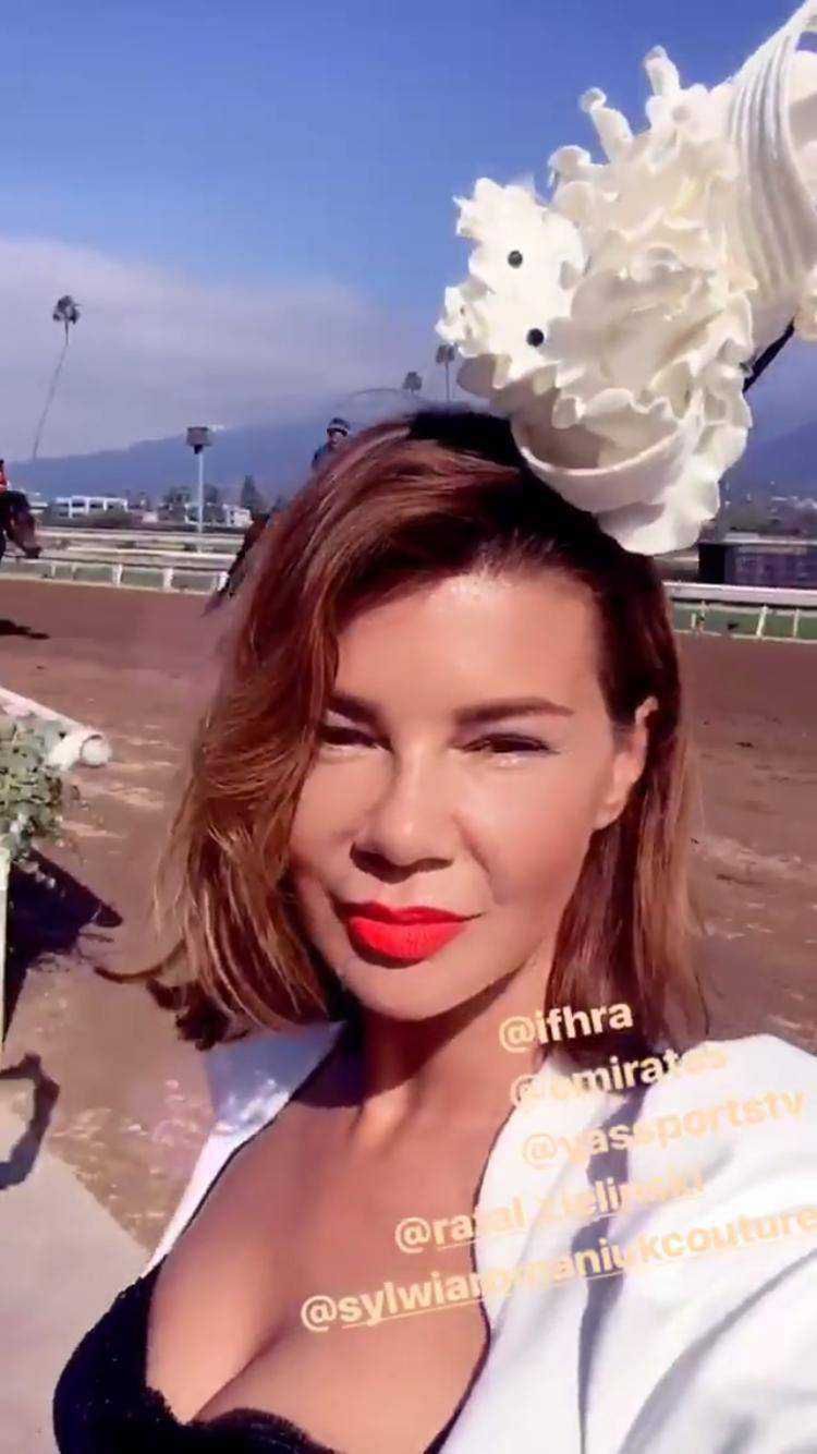 Edyta Górniak na zawodach konnych w Los Angeles