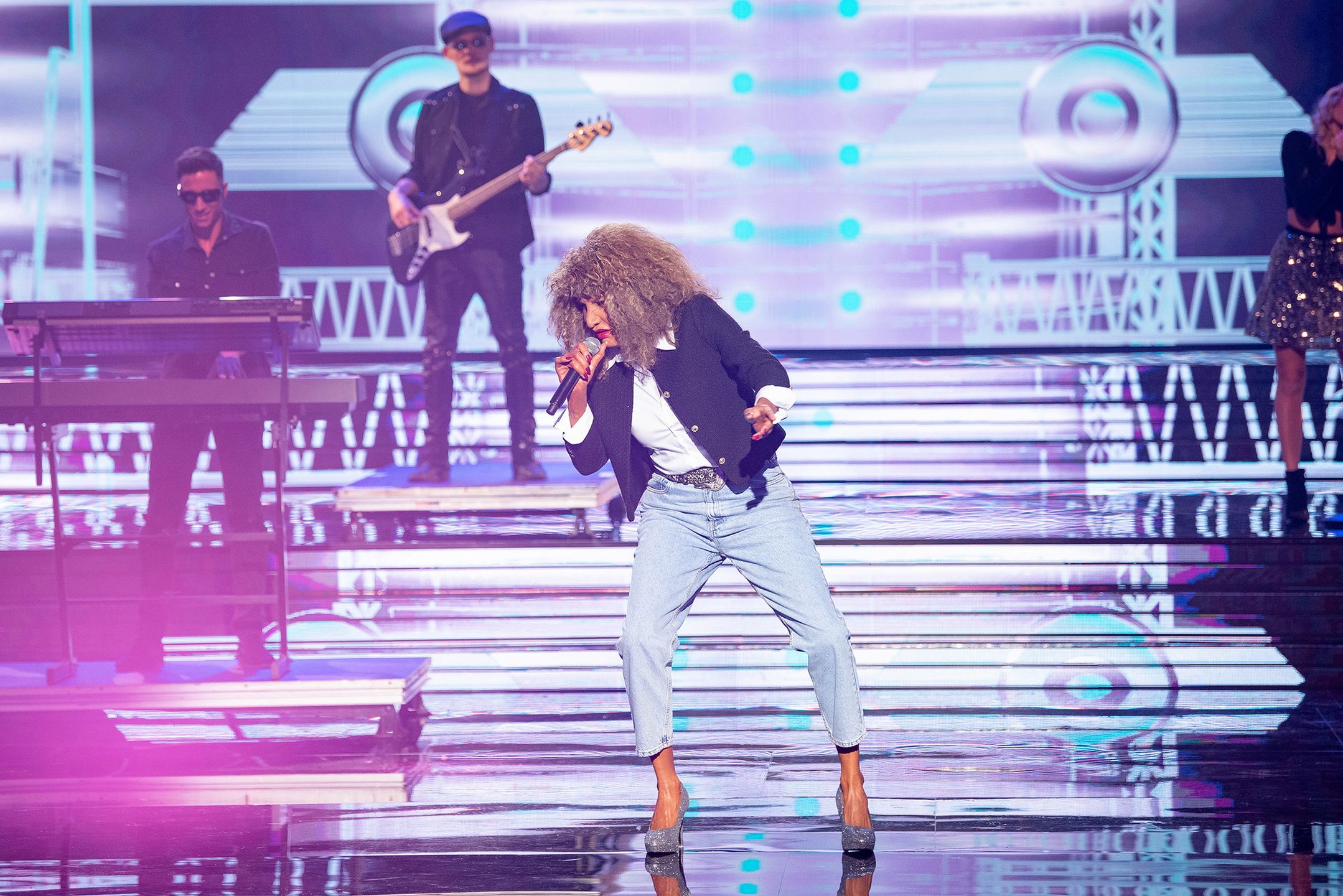 Paweł Góral jako Tina Turner w Twoja Twarz Brzmi Znajomo 14