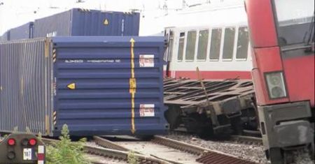 Kilkadziesiąt osób rannych w zderzeniu pociągów na stacji w Mannheim