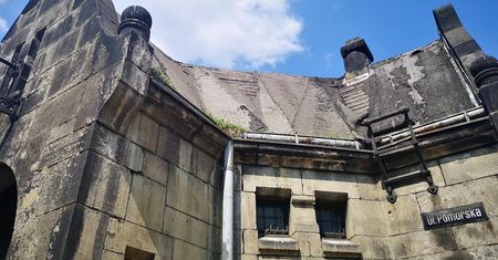 Wrocław. Remont Mostów Pomorskich. Ruszyła renowacja strażnic