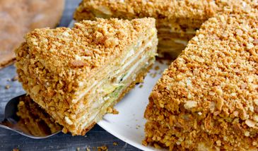 Miodownik – aromatyczne i rozgrzewające ciasto