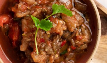 Pasta z bakłażana i pomidora