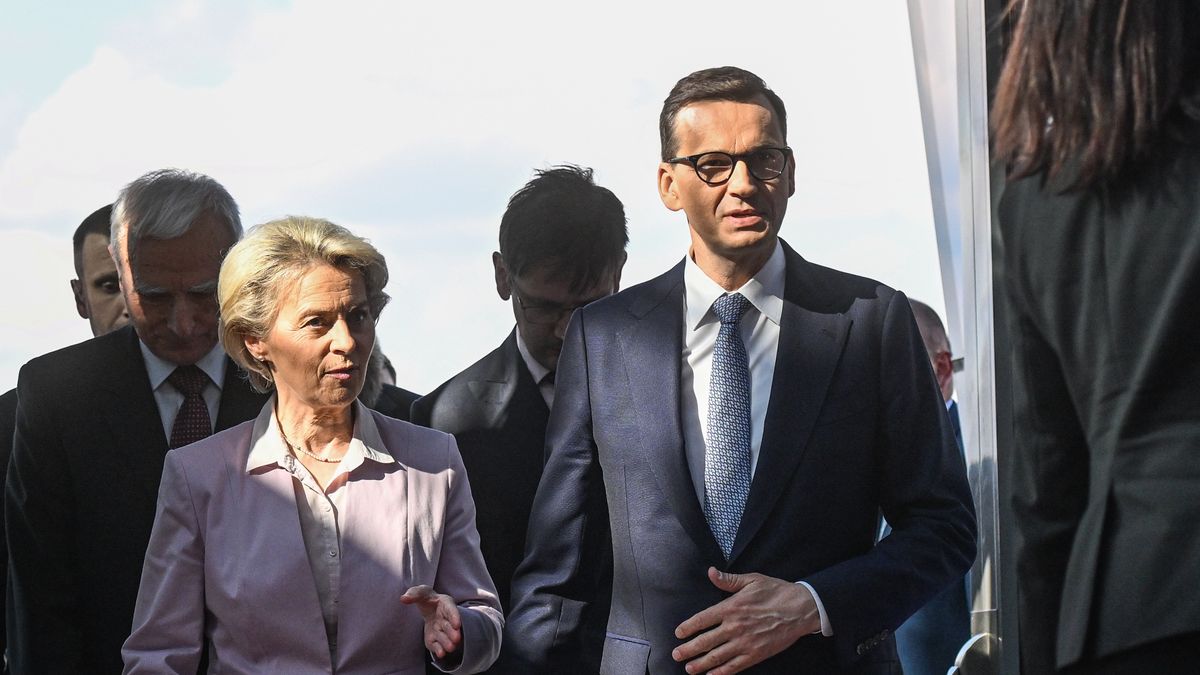 Na zdjęciu Mateusz Morawieck i Ursula von der Leyen