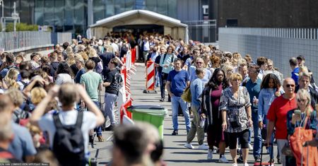 Chaos w Europie na początku wakacji