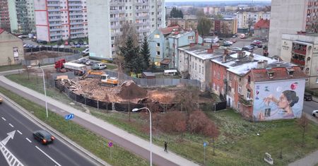 Piła porządkuje przestrzeń miejską. Trzy kamienice znikają z mapy miasta