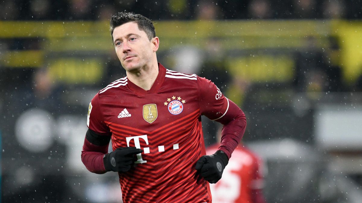 Zdjęcie okładkowe artykułu: PAP/EPA /  / Na zdjęciu: Robert Lewandowski