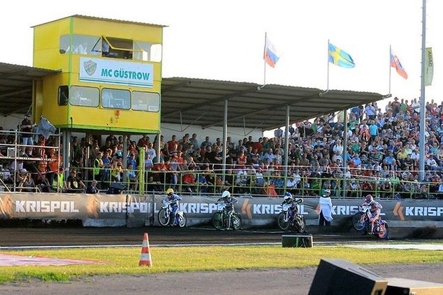 Ten fragment stadionu uzyska całkiem nowe oblicze (fot. J. Pabijan)