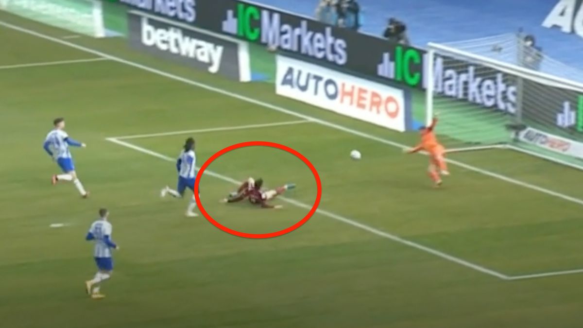 Materiały prasowe / Fot. Viaplay / Robert Lewandowski był bardzo bliski zdobycia bramki w I połowie meczu z Herthą Berlin.