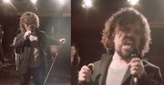 Tyrion z "Gry o tron" śpiewa z Coldplayem!