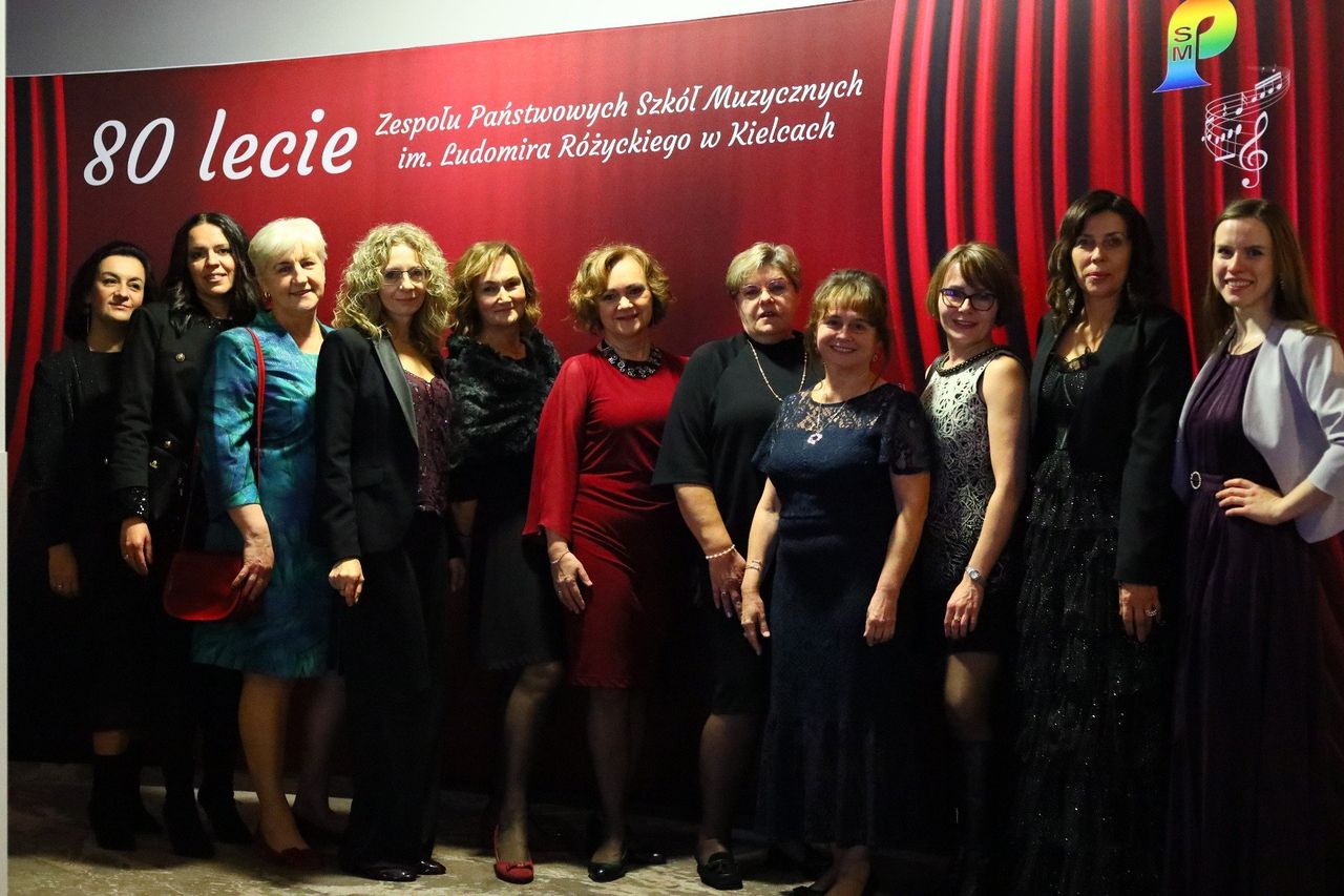 Kielce: Bal Absolwentów z okazji 80-lecia Szkoły Muzycznej Ludomira Różyckiego. Świetna zabawa w Grand Hotelu