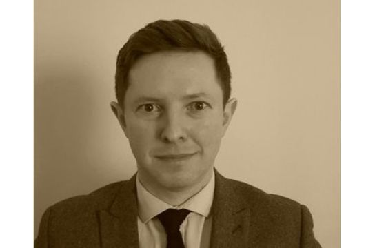 Rzecznik Ministerstwa Sportu i Turystyki rezygnuje po sondzie o „nawilżaniu” władzy przez „W Sieci”, „Wprost” i „Gazetę Polską”