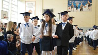 Bełchatów: Ślubowanie klas pierwszych odbyło się w SP nr 13