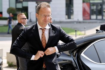 Szef MSZ Węgier oskarża liderów UE. Padły mocne słowa