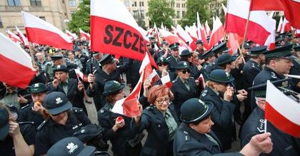 Emerytury w Polsce. Celnicy chcą jednakowych emerytur dla wszystkich funkcjonariuszy