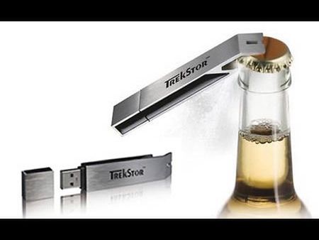 Tajniackie i śmieszne pamięci masowe USB 9
