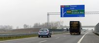 Sejm: Wszystkie pojazdy służb będą zwolnione z e-opłat na autostradzie