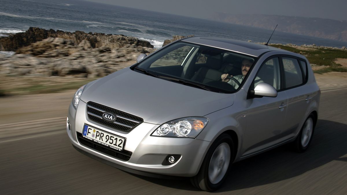 Porywająca stylistyka to jeden z czynników, które nie przyczyniły się do sukcesu Kii cede.