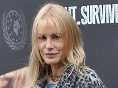 Daryl Hannah nadal zachwyca?