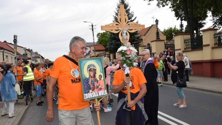 Zapisy na XXXV Jubileuszową Pieszą Pielgrzymkę Zduńskowolską na Jasną Górę