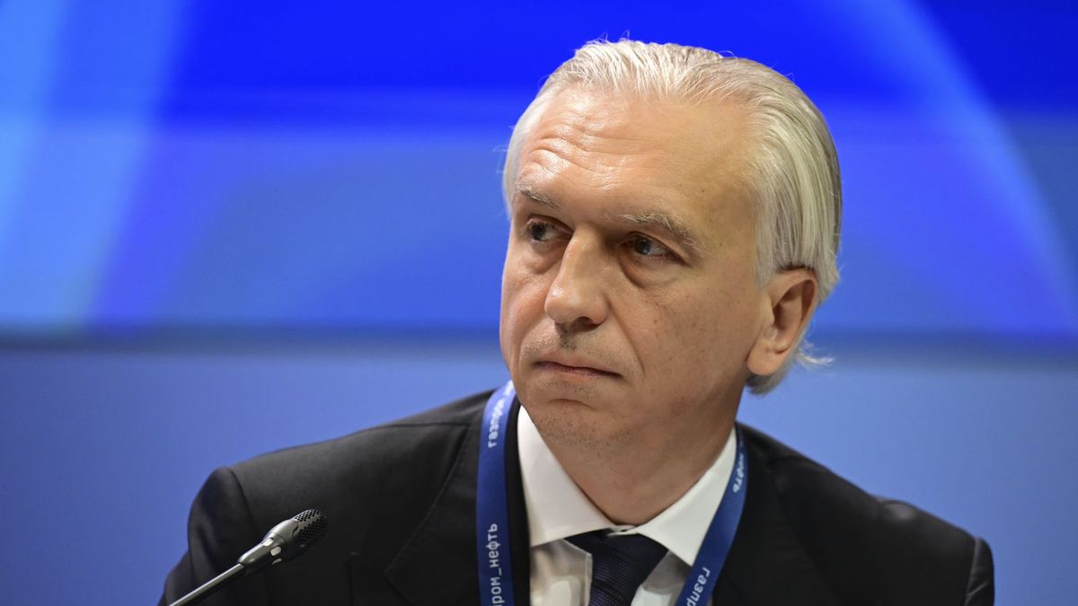 Getty Images / Sefa Karacan/Anadolu via Getty Images /  Aleksandr Diukow