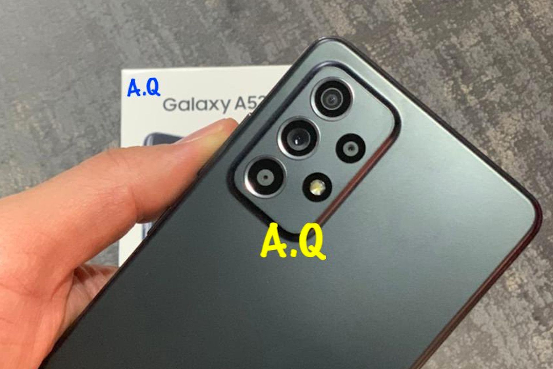 Samsung Galaxy A52 przyłapany na zdjęciach. Wyciekła też data premiery 1