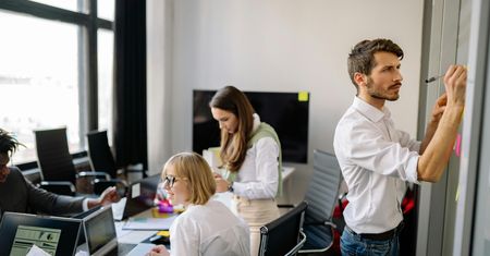 Czterodniowy tydzień pracy. Wyższe koszty dla pracodawców?