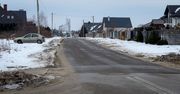 Mielec: Mieszkańcy z petycją. Chcą oświetlenia i chodnika